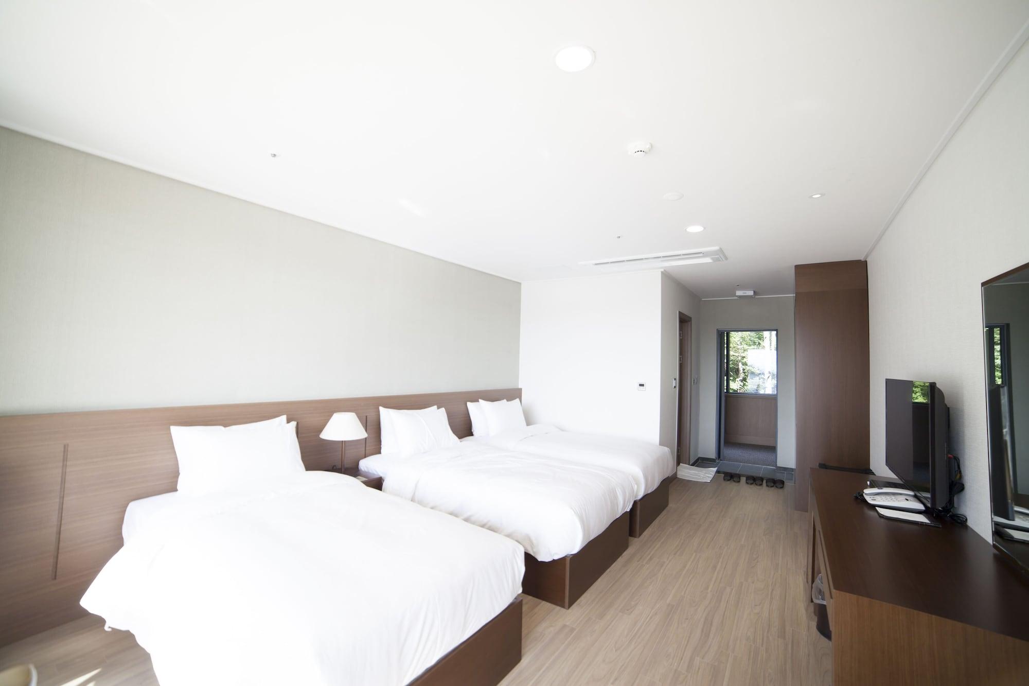 Dongwon Youthhostel Tongyeong Eksteriør billede